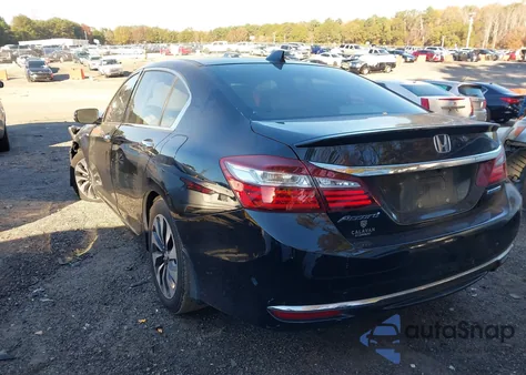 2017 Honda Accord Hybrid Ex-L z USA, uszkodzony, nr VIN JHMCR6F5XHC008429